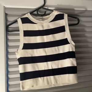 Cute ZARA striped crop top